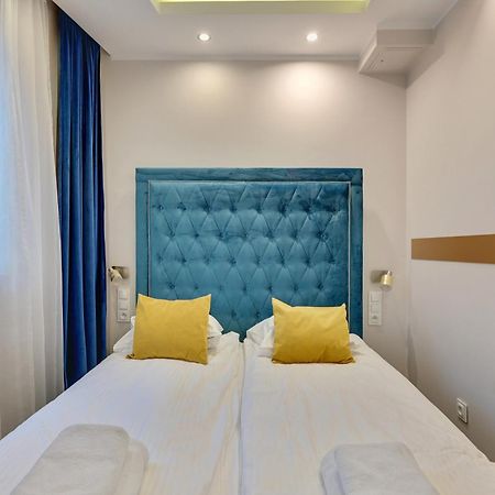 Flatbook Apartments Waterlane Island Spa With Riverview グダニスク エクステリア 写真